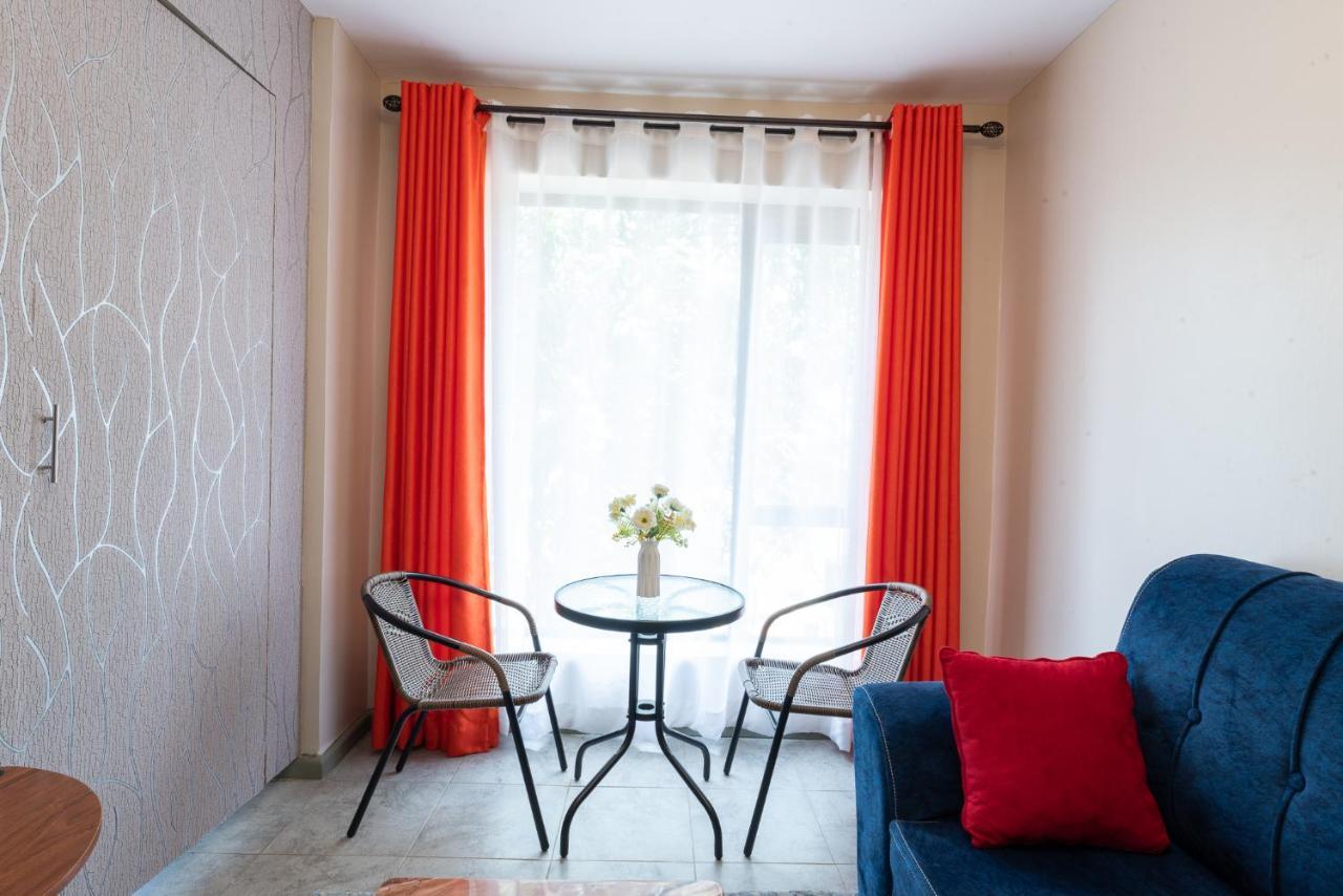 The Bliss - Lovely 1 Bedroom Apartment Located Near Trm Mall Найроби Екстериор снимка