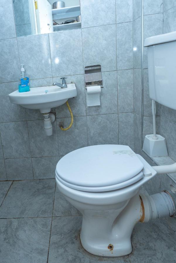 The Bliss - Lovely 1 Bedroom Apartment Located Near Trm Mall Найроби Екстериор снимка